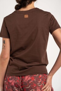 Remera Escote V Algodón Chocolate