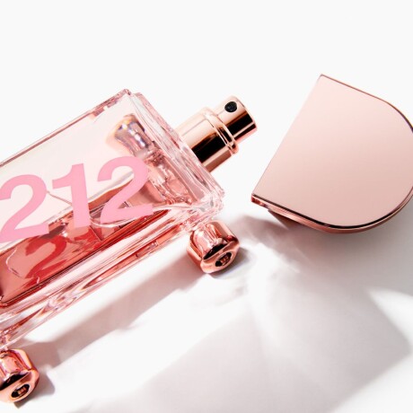 Perfume Carolina Herrera 212 Heroes For Her EDP 30ml Perfume Carolina Herrera 212 Heroes For Her EDP 30ml