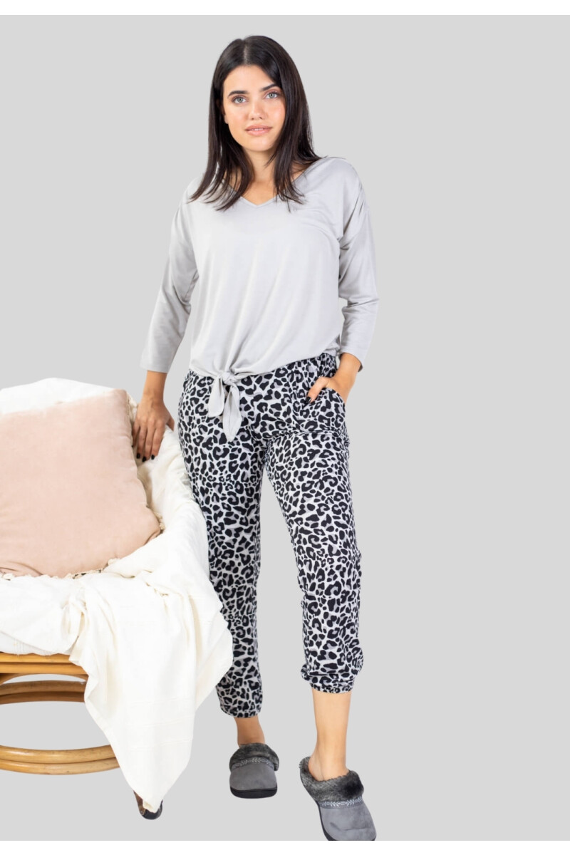 PIJAMA COMBINADO GRIS