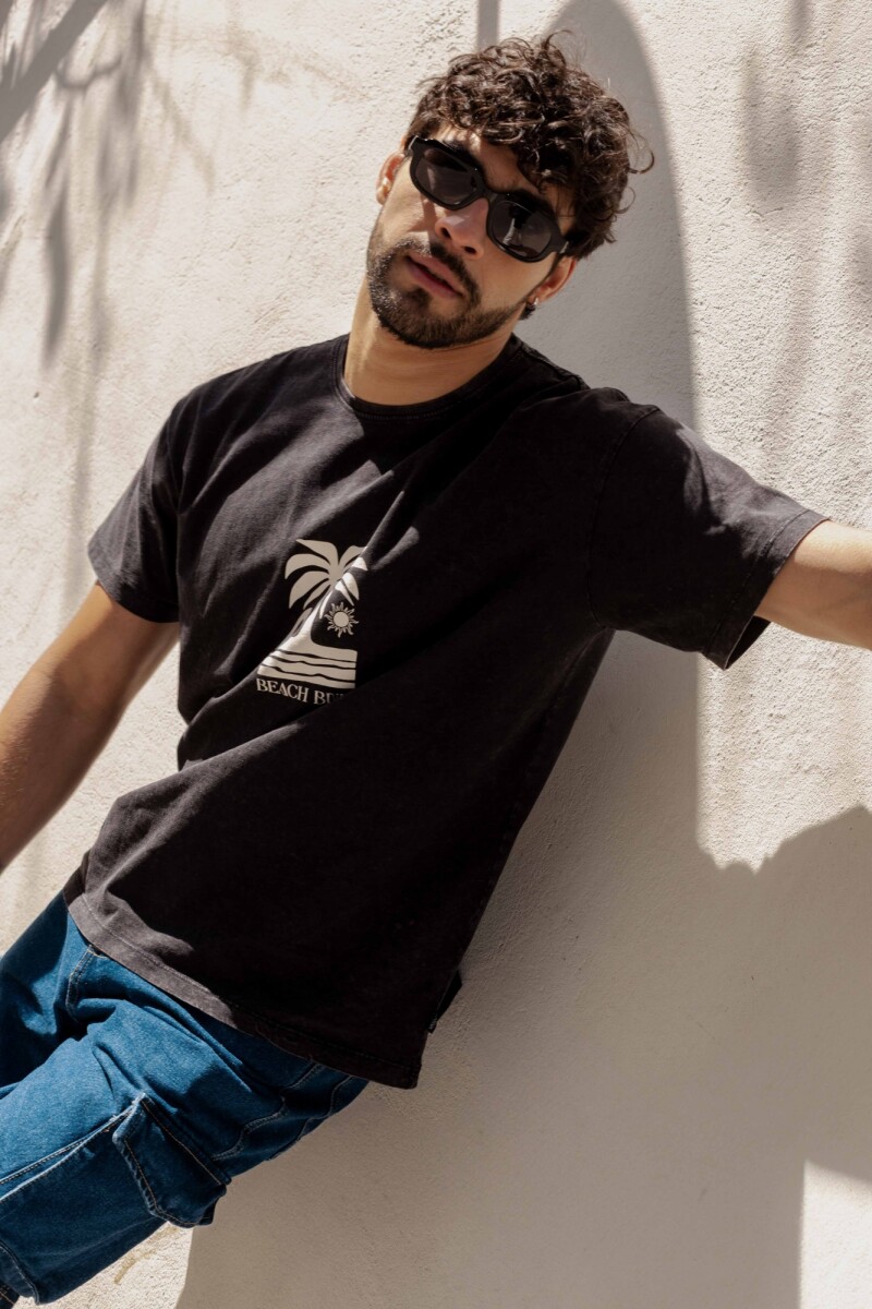 Remera Max Negro