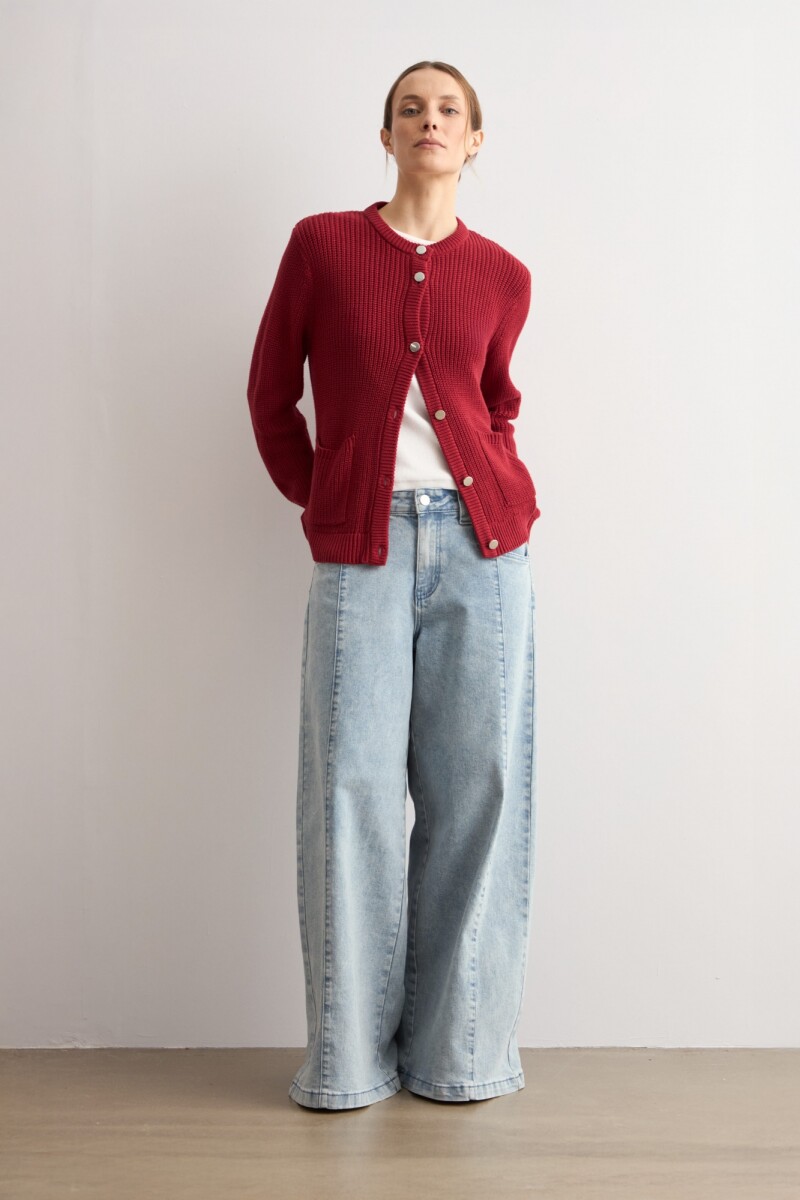 Chaqueta tejida botones metálicos carmesí