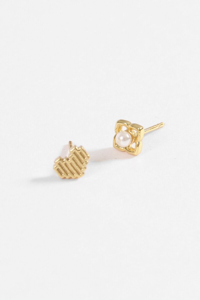 Caravanas acero pin cute dorado