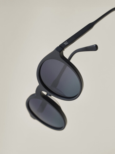 SUNGLASSES SOFH NEGRO C1