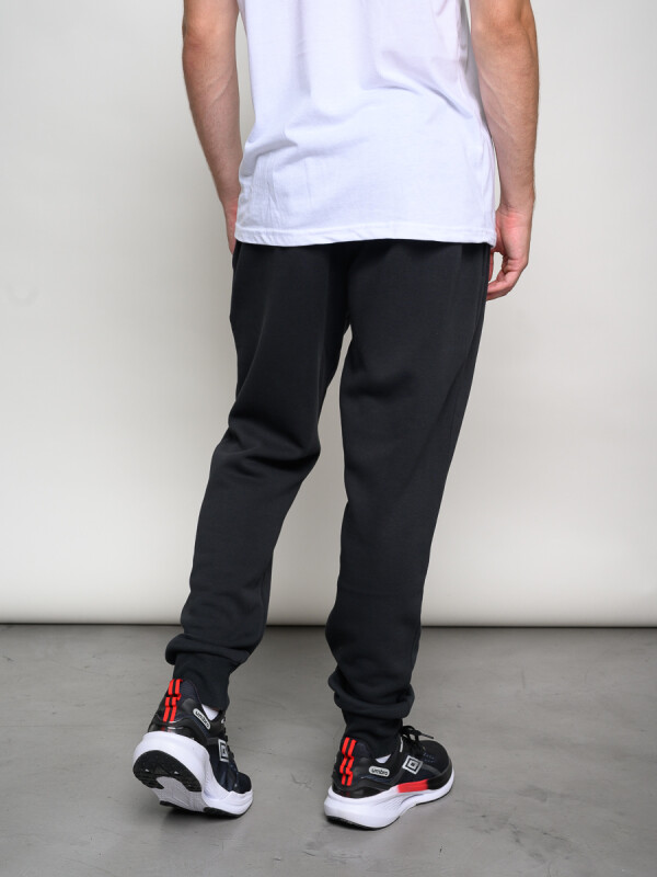PANTALÓN CRAFTED Umbro Hombre 002