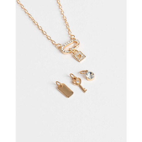 Set De Cadena Y Charms Dorado