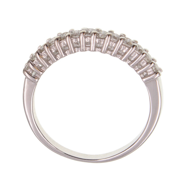 Anillo medio sin fin en oro blanco 18k con Brillantes N8800W Anillo medio sin fin en oro blanco 18k con Brillantes N8800W