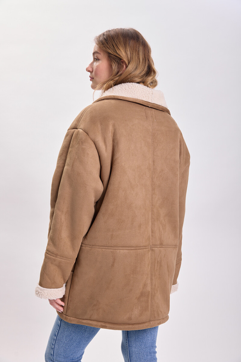Chaqueta abrigo forrada sherpa Beige