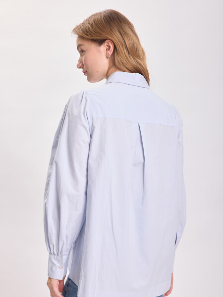 Camisa hombreras Celeste