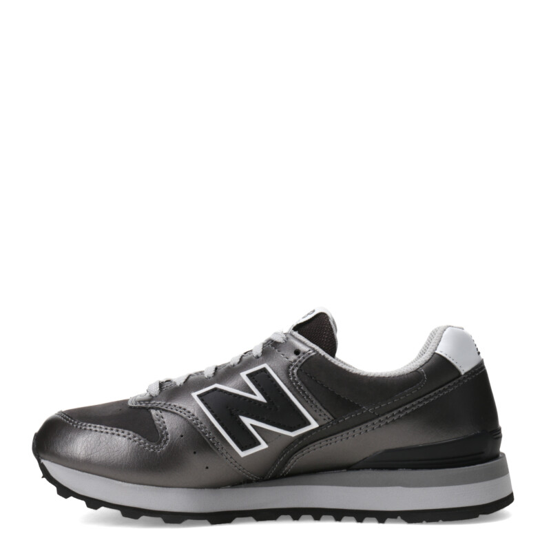 Championes de Mujer New Balance Classics Traditionnels Gris - Blanco