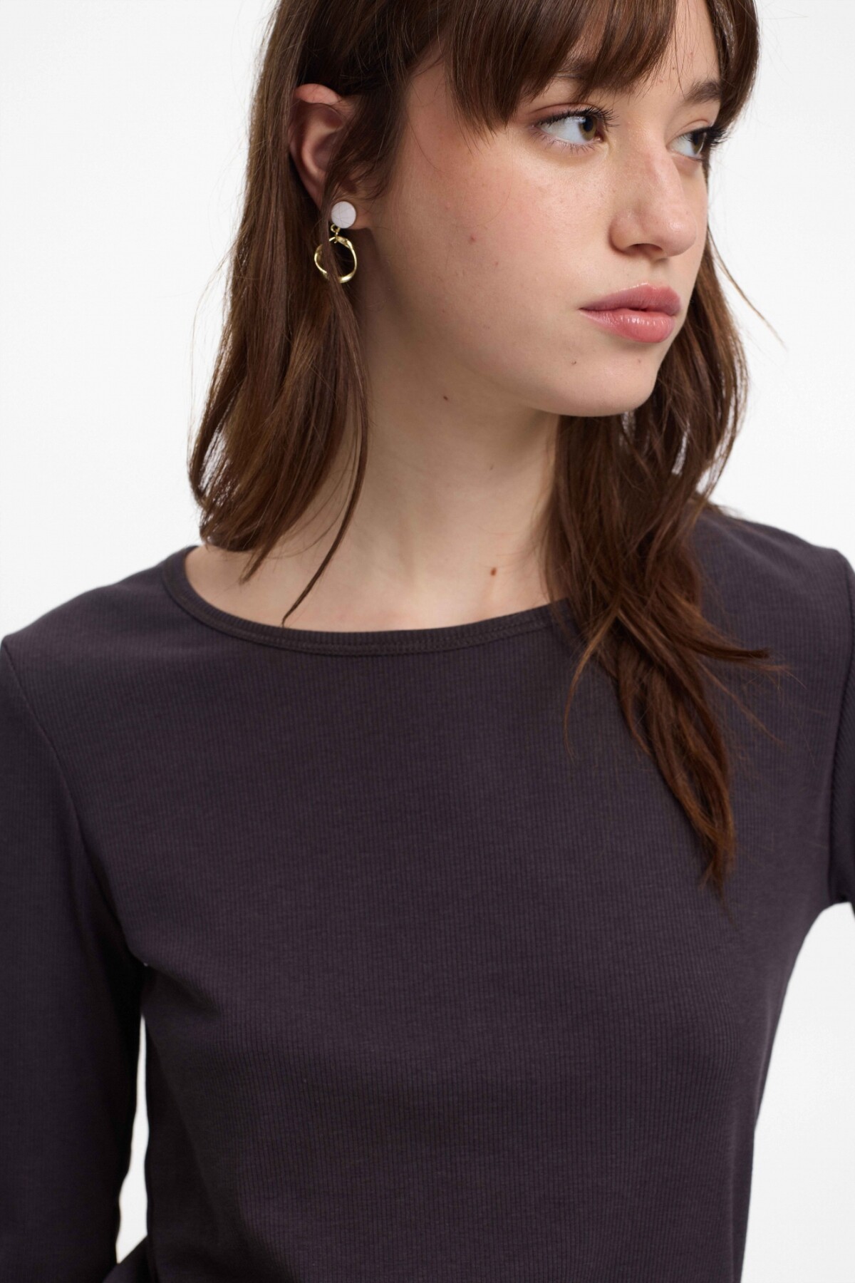 Remera Ágata Gris Oscuro
