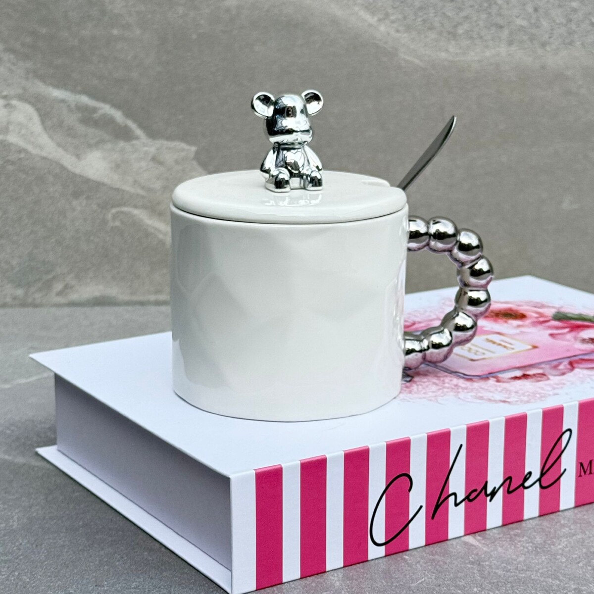 Taza De Ceramica Osito Con Tapa Y Cuchara - 300 ml 