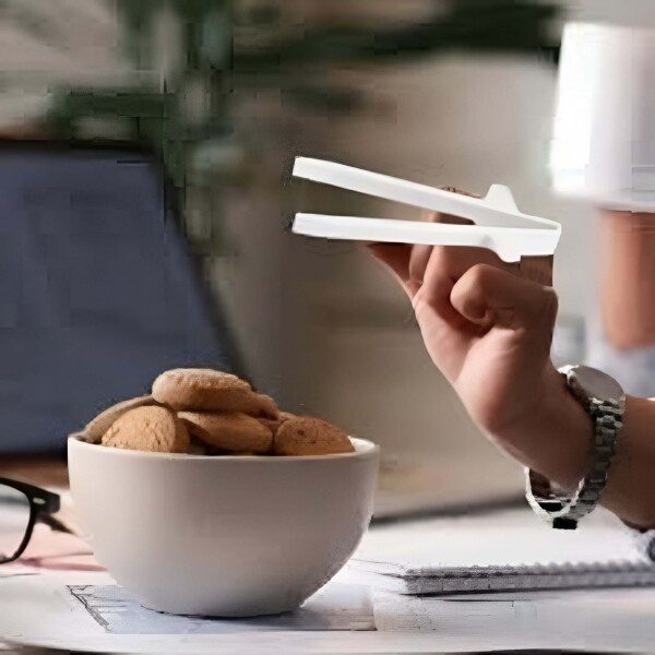 Palillos Para Comer Sin Ensuciar las Manos Dedos Plástico Color Blanco