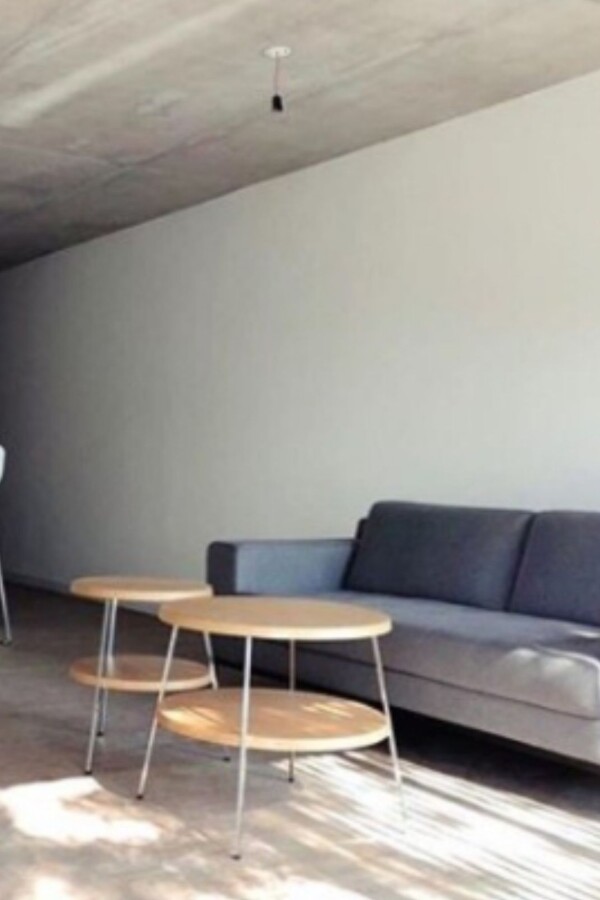 Mesa lateral SD Roble