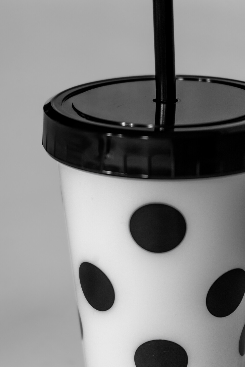 Vaso Con Tapa + Sorbito Lunares Y Corazones Estampado 2