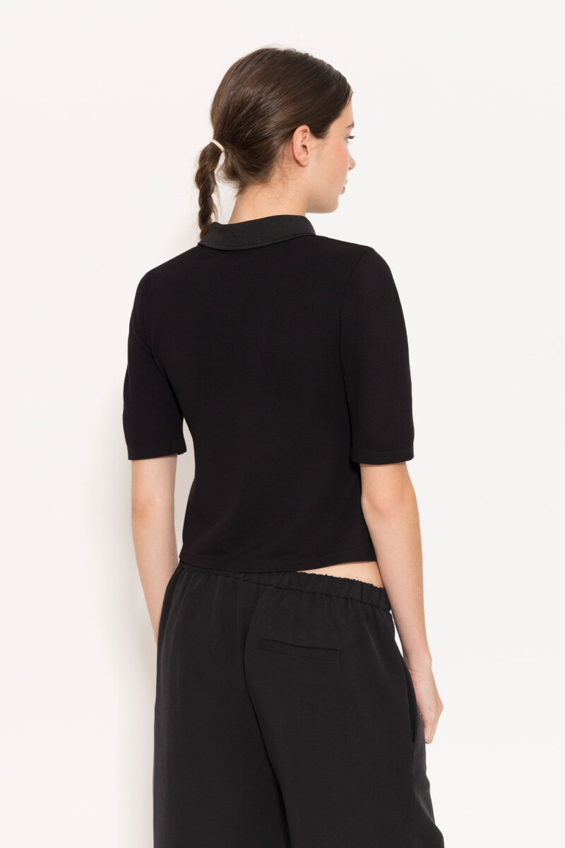 REMERA MAIA Negro