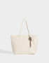 Shopper Cartera Shopper Con Charm - Blanco Crudo