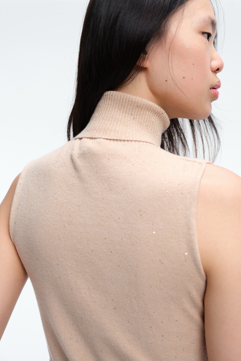 TOP SIN MANGAS Beige