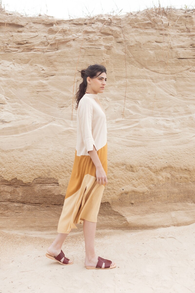 TUNICA SONIA SS24 Beige Camel