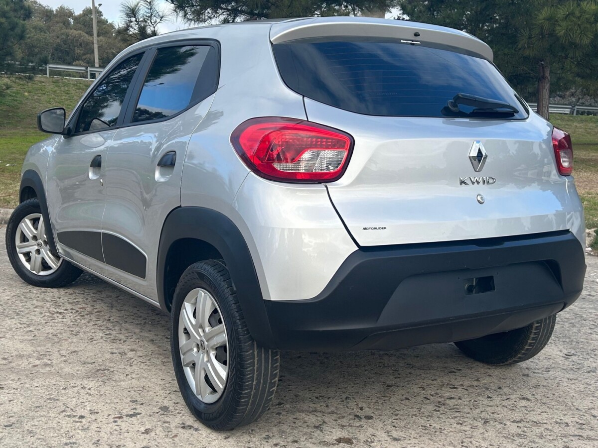 Renault Kwid Zen EXCELENTE ESTADO! | Permuta / Financia Renault Kwid Zen EXCELENTE ESTADO! | Permuta / Financia
