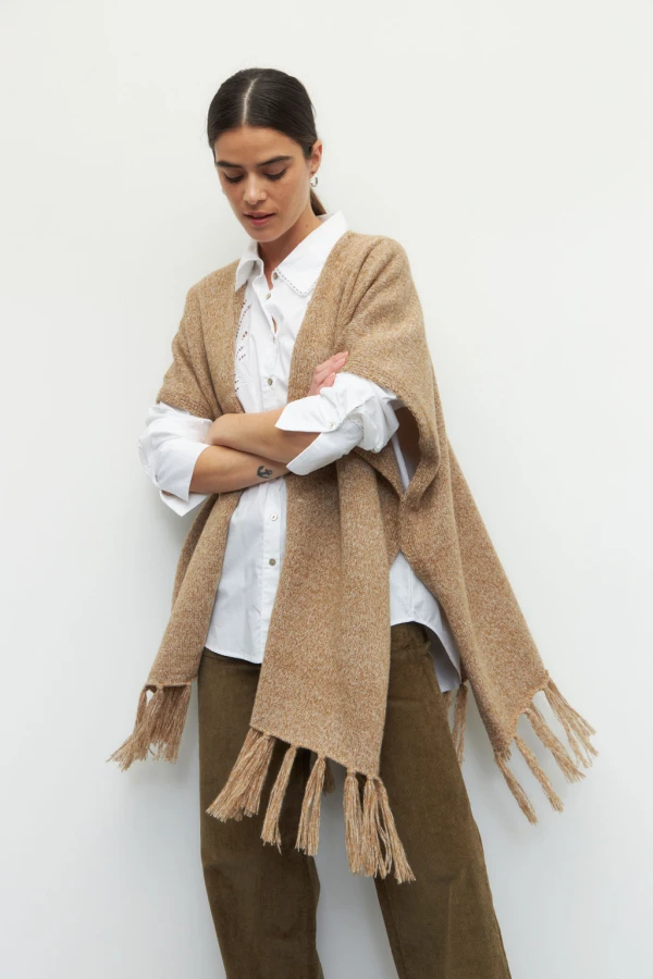 PONCHO SAUDA Camel