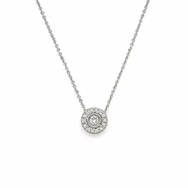 Colgante con Cadena Liora de Oro Blanco 18k con Brillantes Colgante con Cadena Liora de Oro Blanco 18k con Brillantes