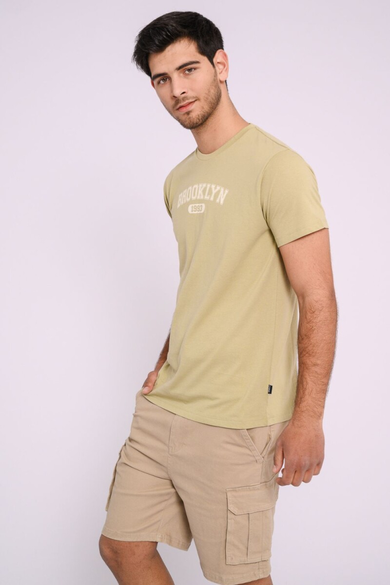 Remera estamapda Verde