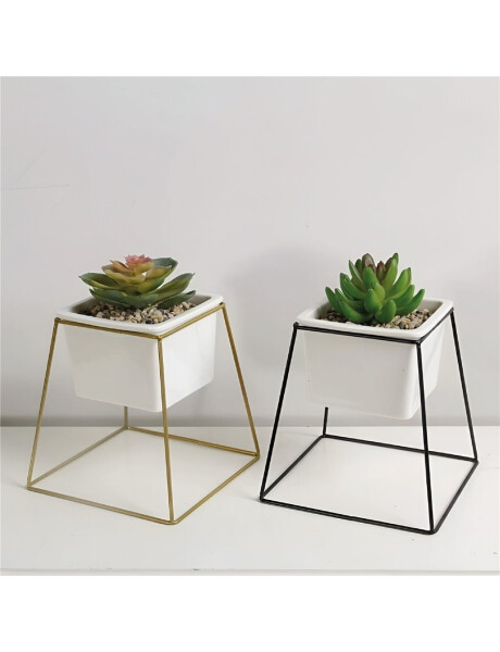 MACETA CERAMICA CUAD. 11x11x16CM BLANCO/DORADO MACETA CERAMICA CUAD. 11x11x16CM BLANCO/DORADO