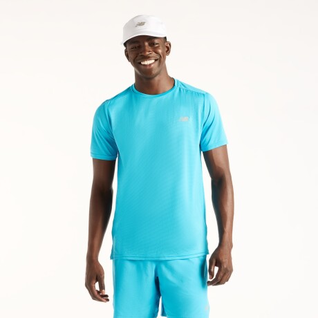 Remera New Balance de Hombre - Sport Essentials - MT41222ATD SKY BLUE
