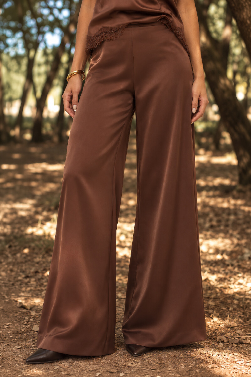 PANTALON P236/26 CON VISTA INTERNA ENGOMADA Marron