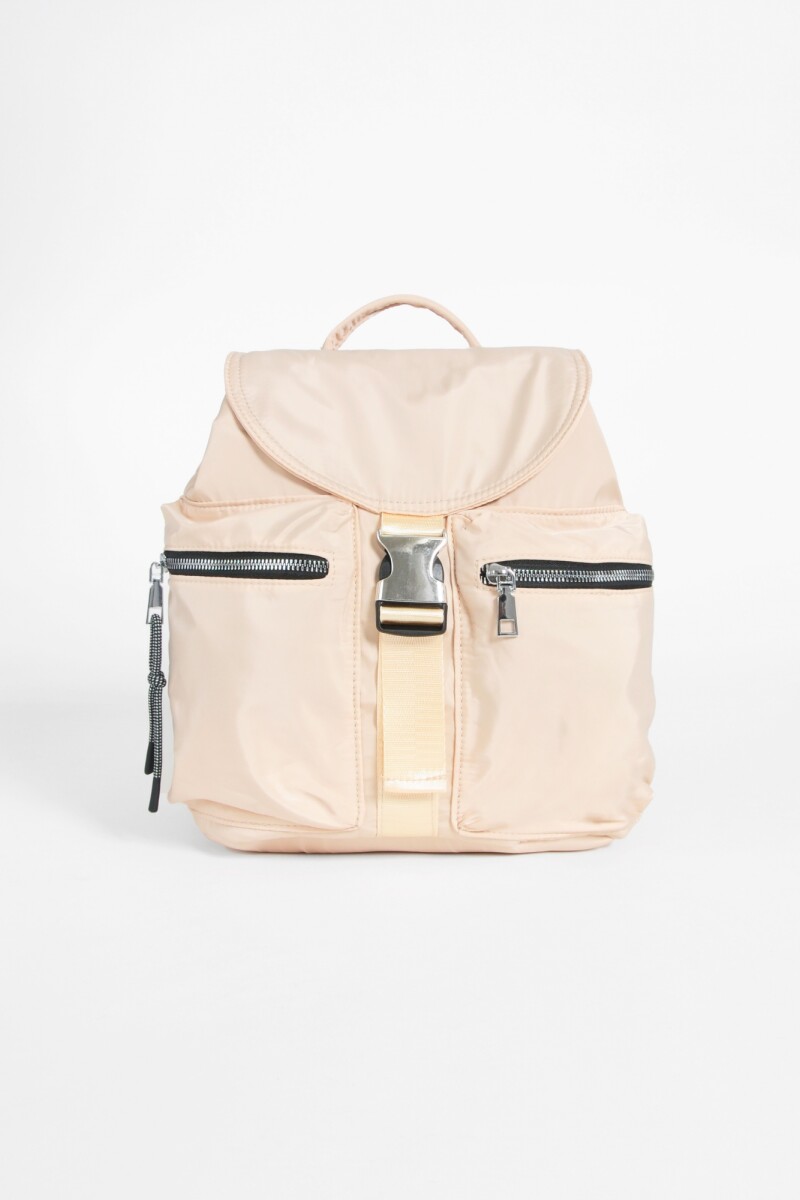 Mochila con tapa y broche crudo