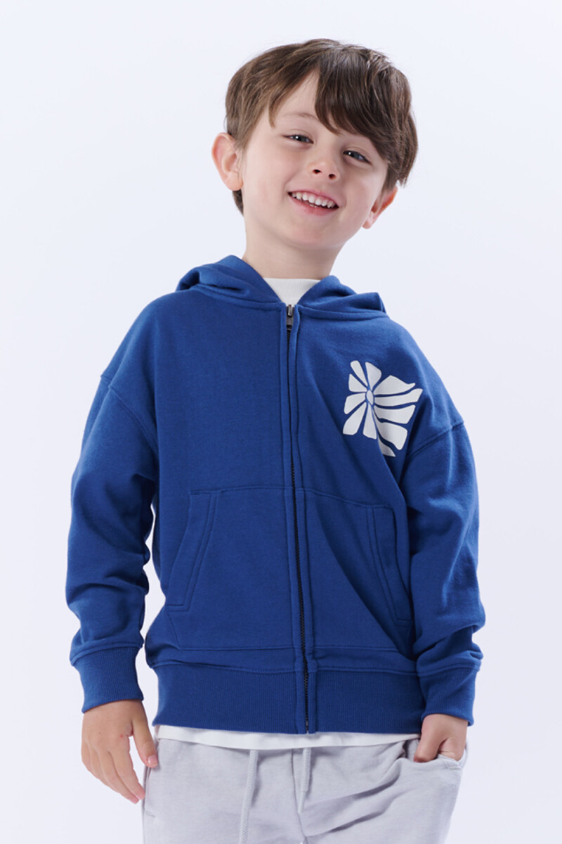 Campera deportiva estampa Brave Azul Marino