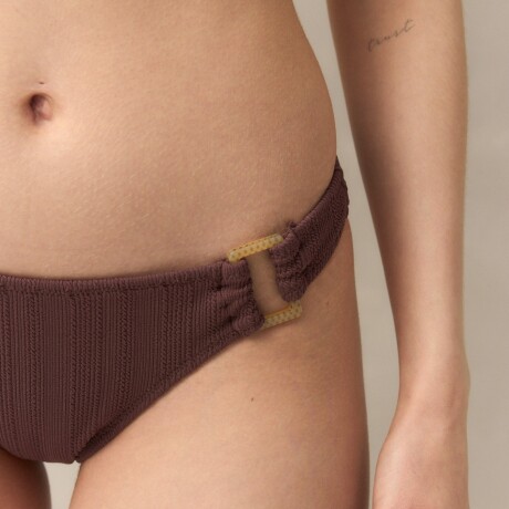 BOTTOM ARO TAMARIZ Chocolate