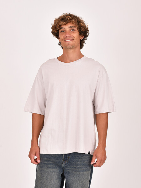 REMERA BEN GRIS CLARO