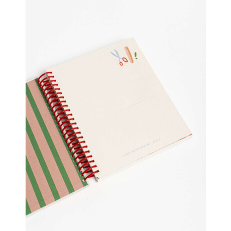 Cuaderno ''mi Mamá Dice Que Soy Increible'' Combinacion Multicolor