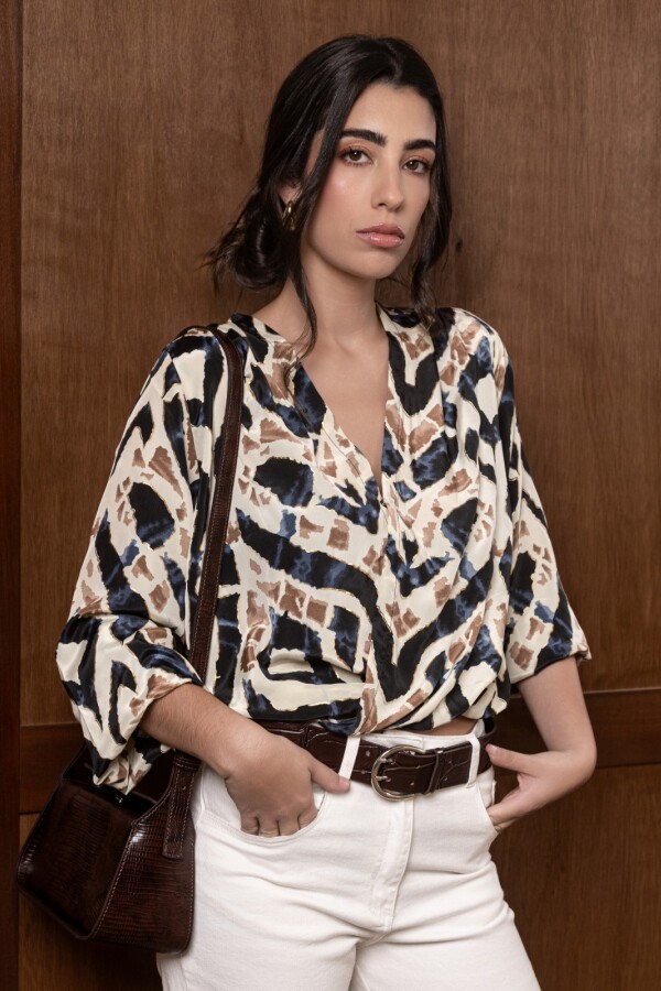 Blusa Cruzada. Blusa Cruzada.