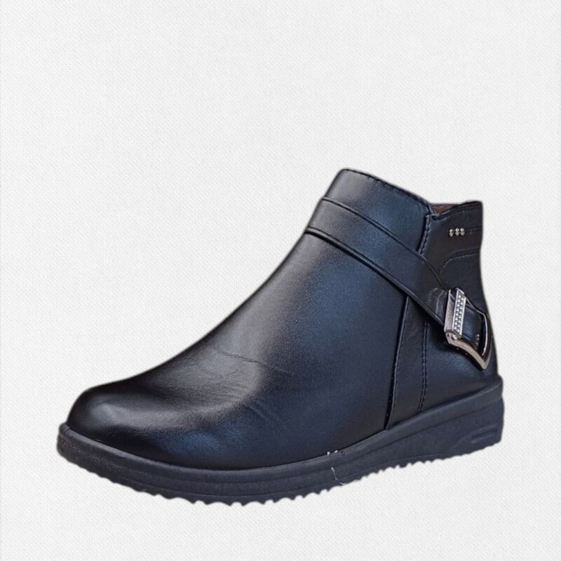BOTA BBO CORTA CON HEBILLA NEGRO
