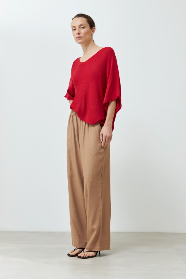 Sweater oversized escote V rojo
