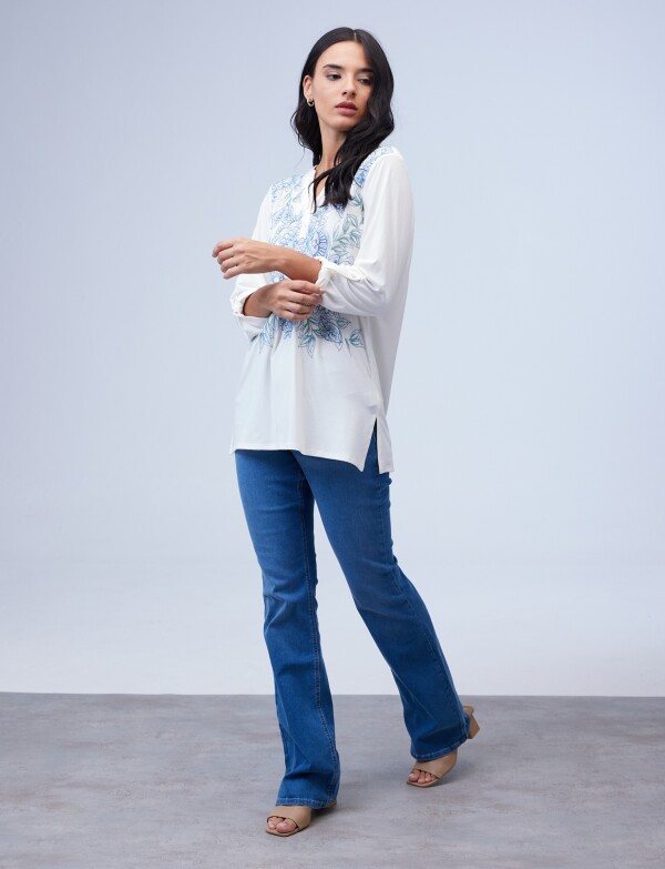 Blusa Bordada CRUDO/MULTI