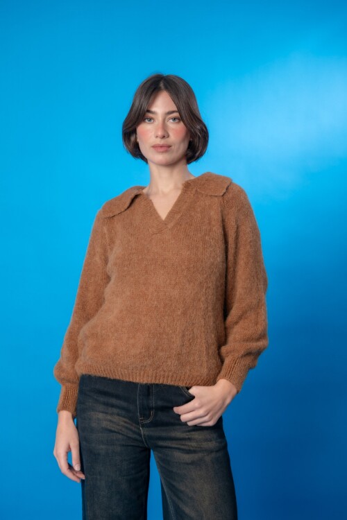 Sweater Flaps Tostado