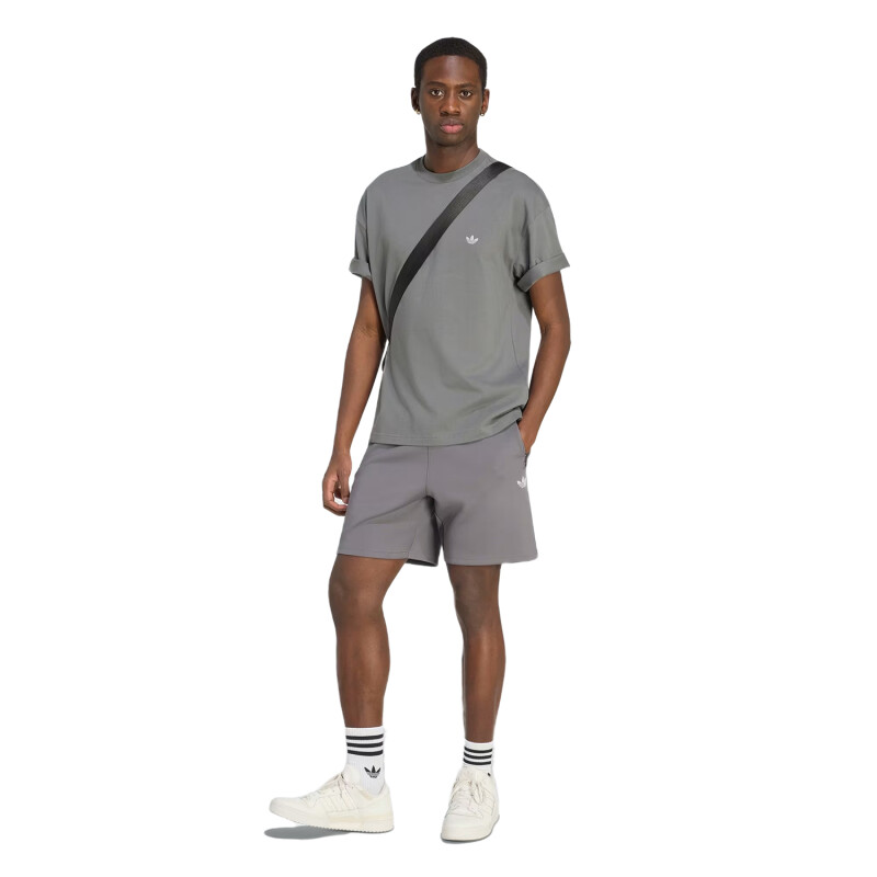 Remera Adidas Ess Tee - Gris Remera Adidas Ess Tee - Gris