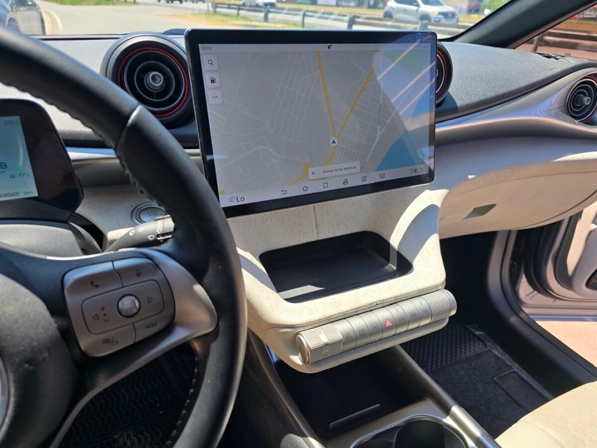 BYD e2 GS 100% eléctrico Extra Ful | Permuta / Financia BYD e2 GS 100% eléctrico Extra Ful | Permuta / Financia