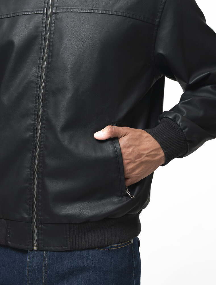 Campera Eco-Cuero St.Crose Negro