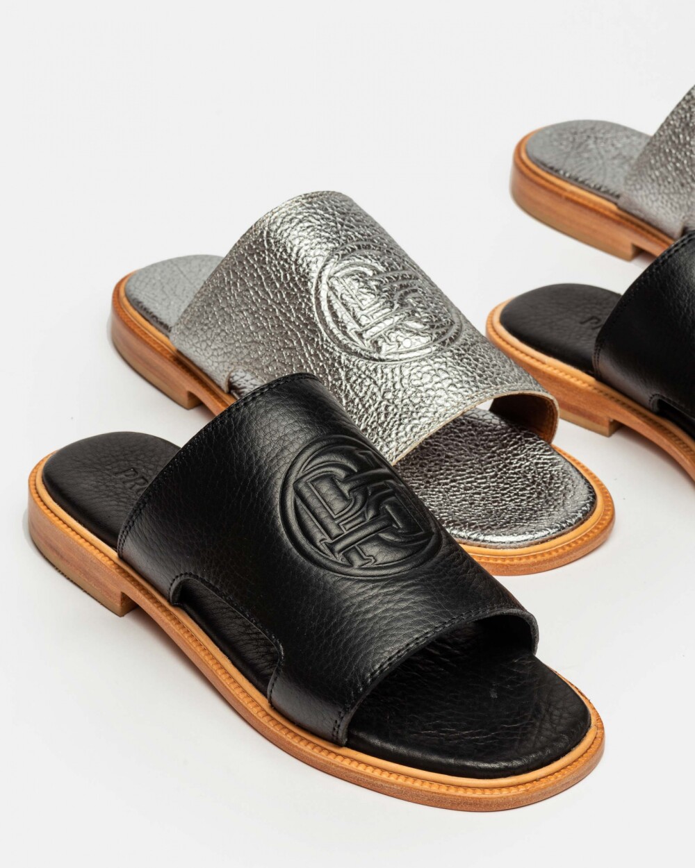 Flat Audrey En Cuero Graneado Negro
