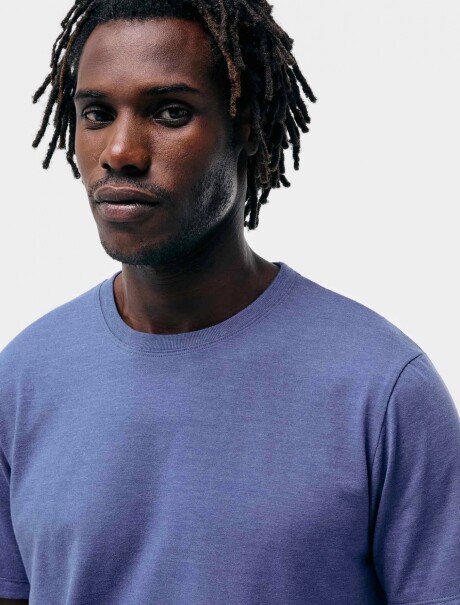 CAMISETA BÁSICA UNISSEX REGULAR WORLD AZUL