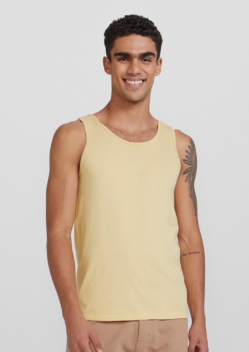 T-SHIRT MUSCULOSA MASC - AMARILLO 