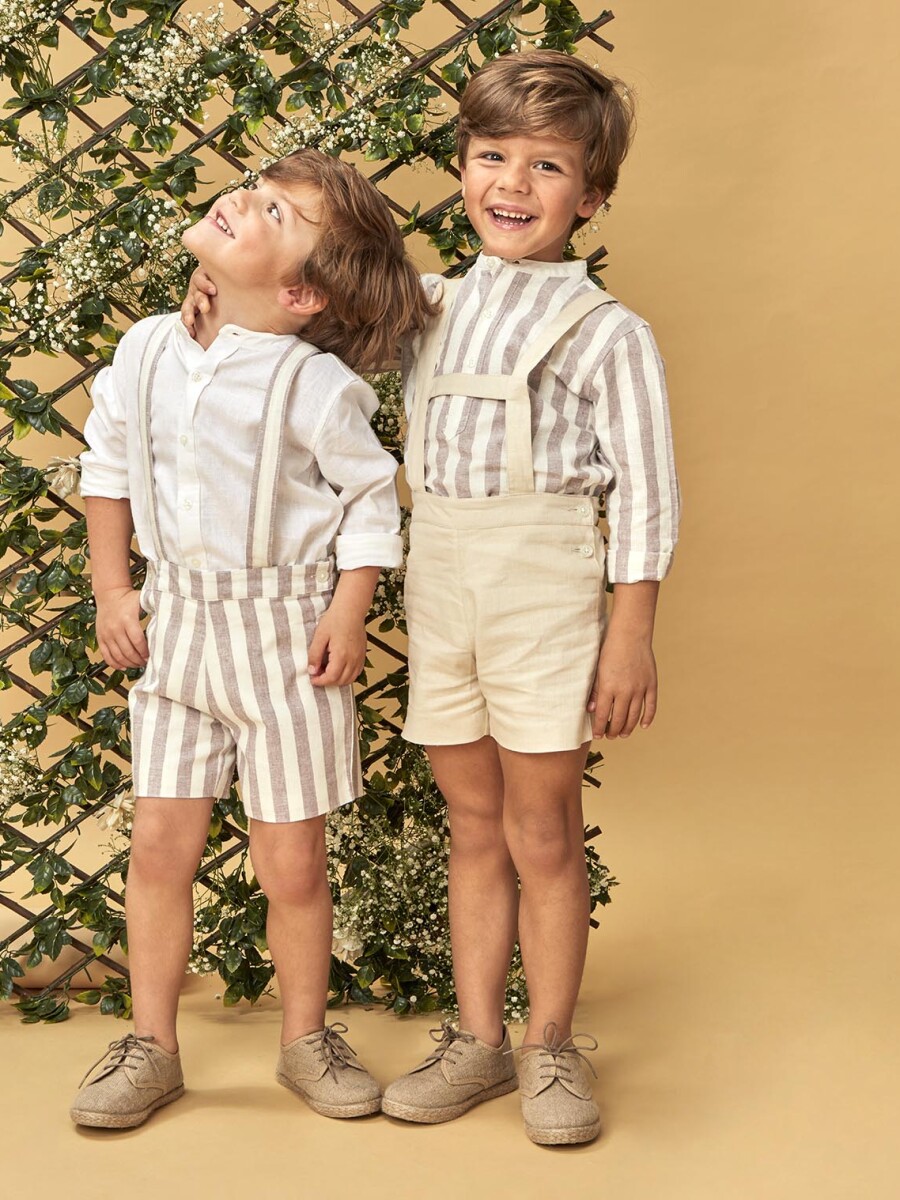 Pantalon Corto De Rayas Con Tirantes Berenjena