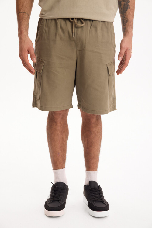 Bermuda Frame Verde Militar