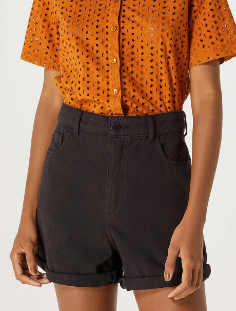 SHORT DE JEAN EN CINTURA ALTA NEGRO