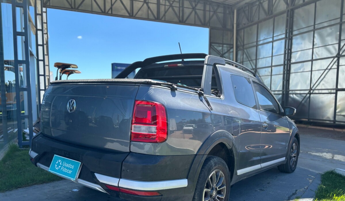 VW Saveiro DC Cross - 2017 VW Saveiro DC Cross - 2017
