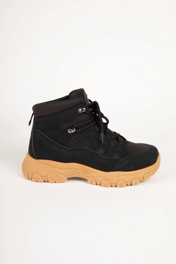 ZAPATILLA TECH Negro
